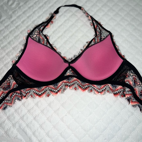 Victoria Secret Pink bra - Picture 3 of 3